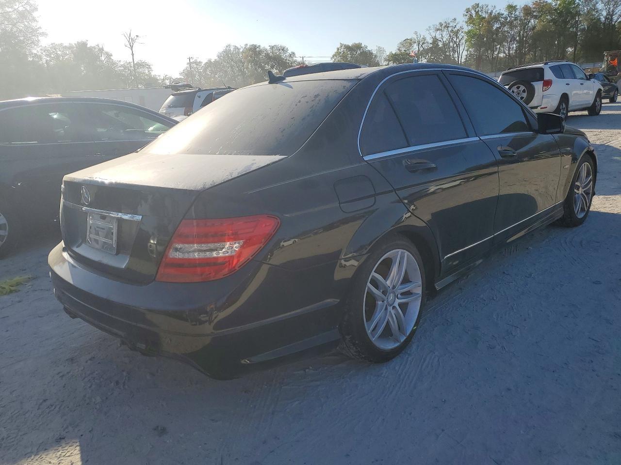 2012 Mercedes-Benz C 250