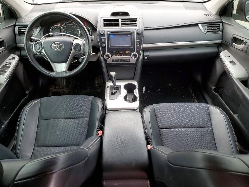 2013 Toyota Camry le 4D Sedan