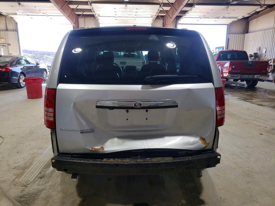 2008 Chrysler Town & Country Touring