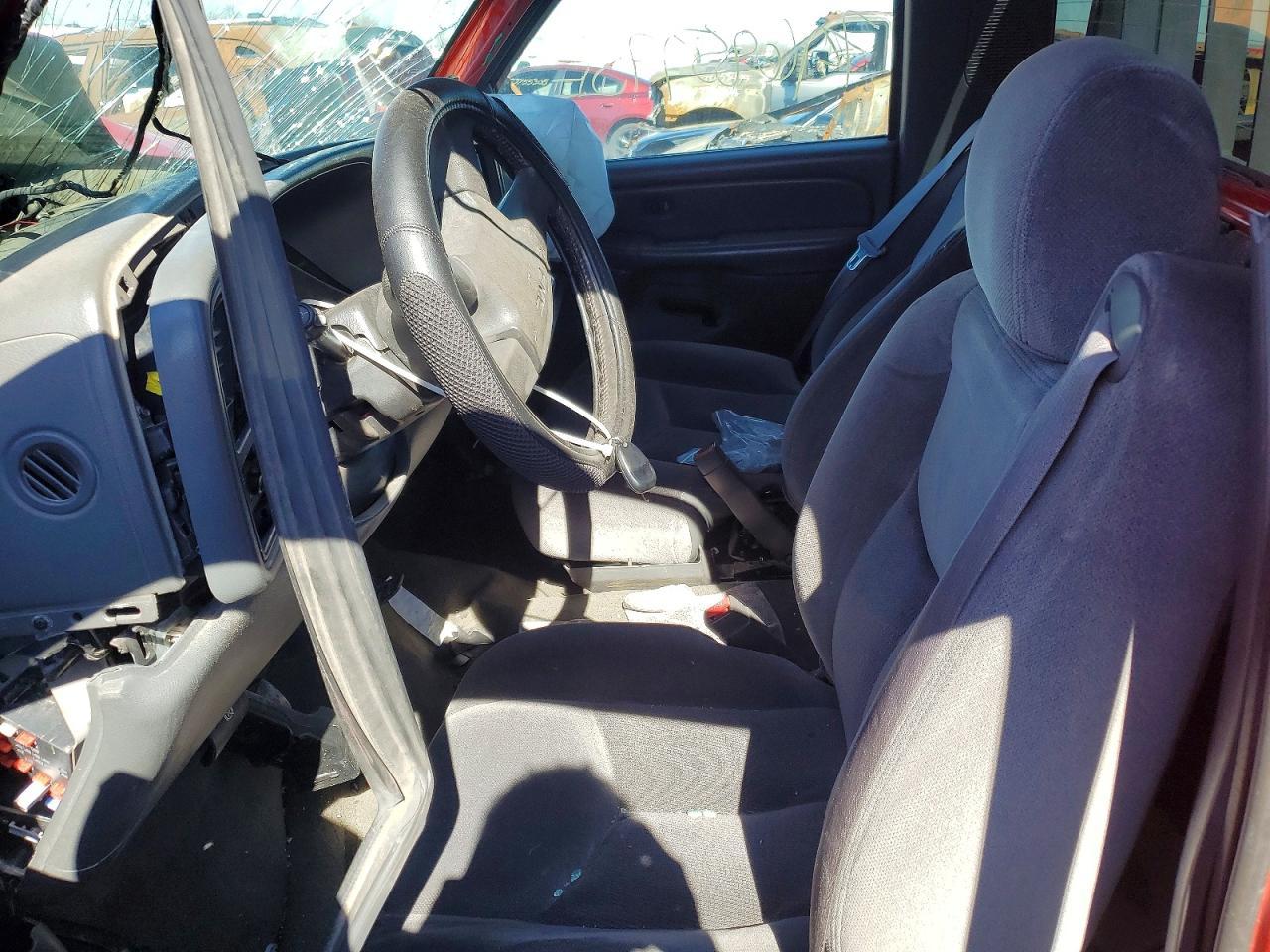 2004 GMC Sierra K2500 Heavy Duty