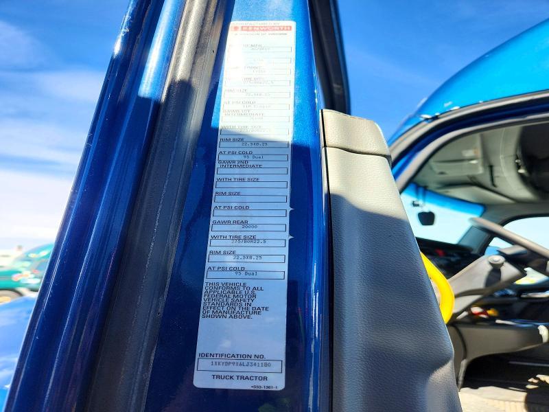 2020 Kenworth T680 Semi Truck