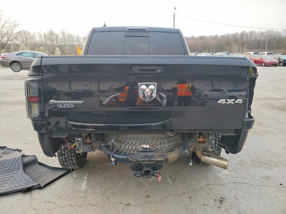 2013 Dodge Ram 1500 slt