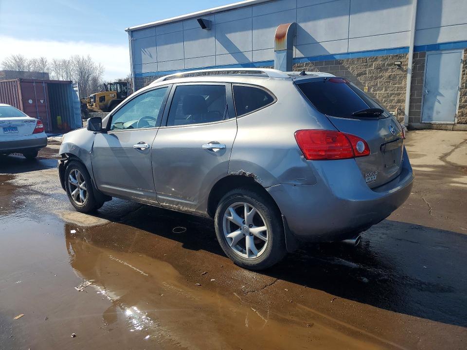 2010 Nissan Rogue s