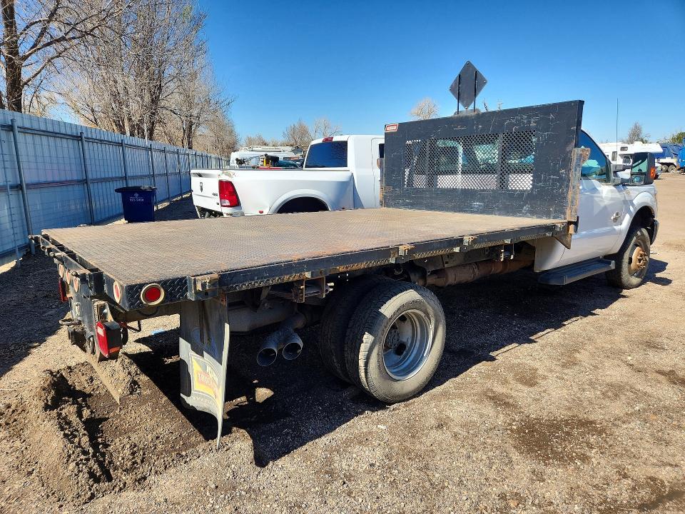 2012 Ford F350 Super Duty Flatbed Truck