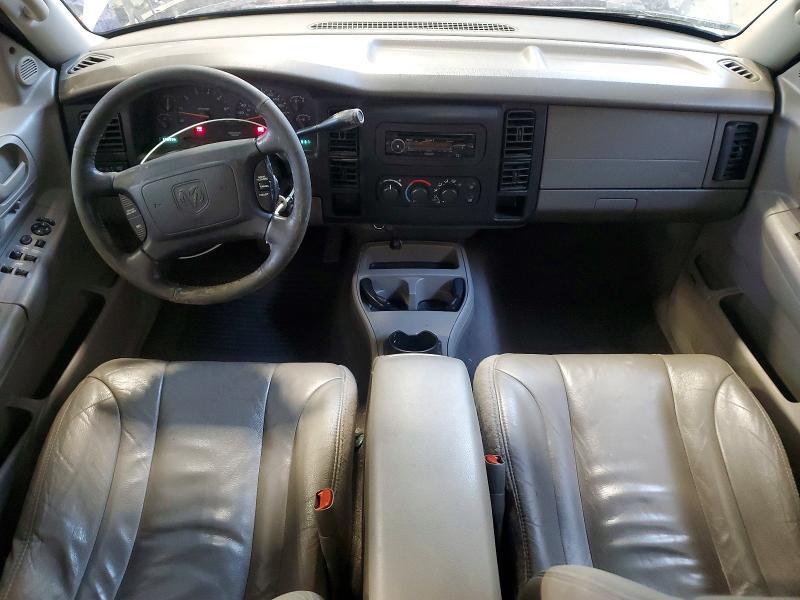 2004 Dodge Dakota Quad SLT