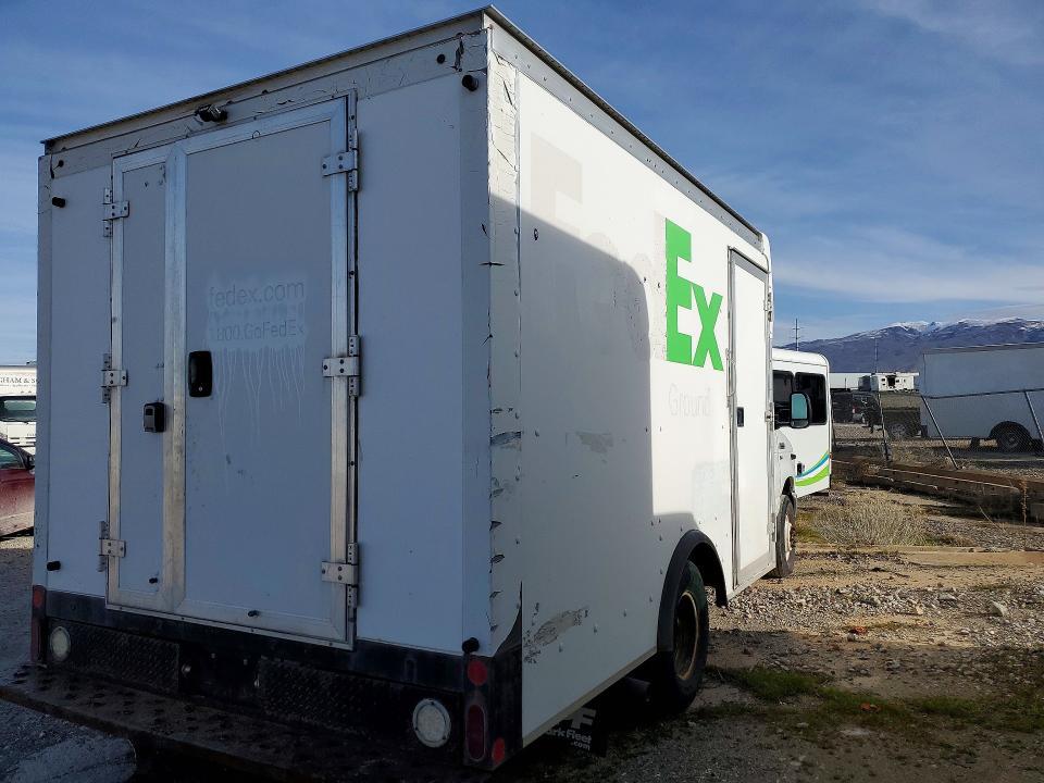 2016 Ford E350 Delivery Truck