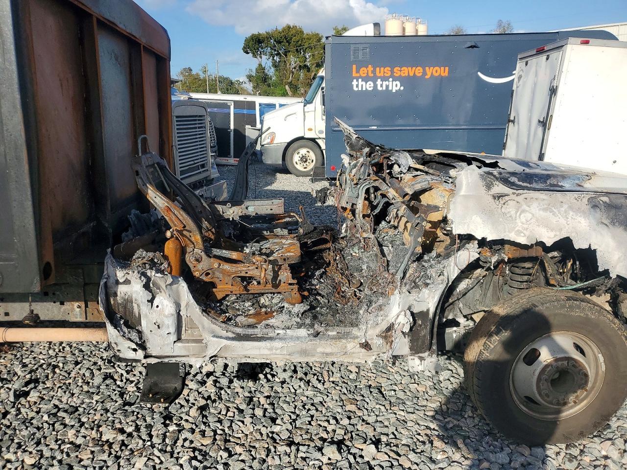 2017 Ford F350 Super Duty Dump Truck