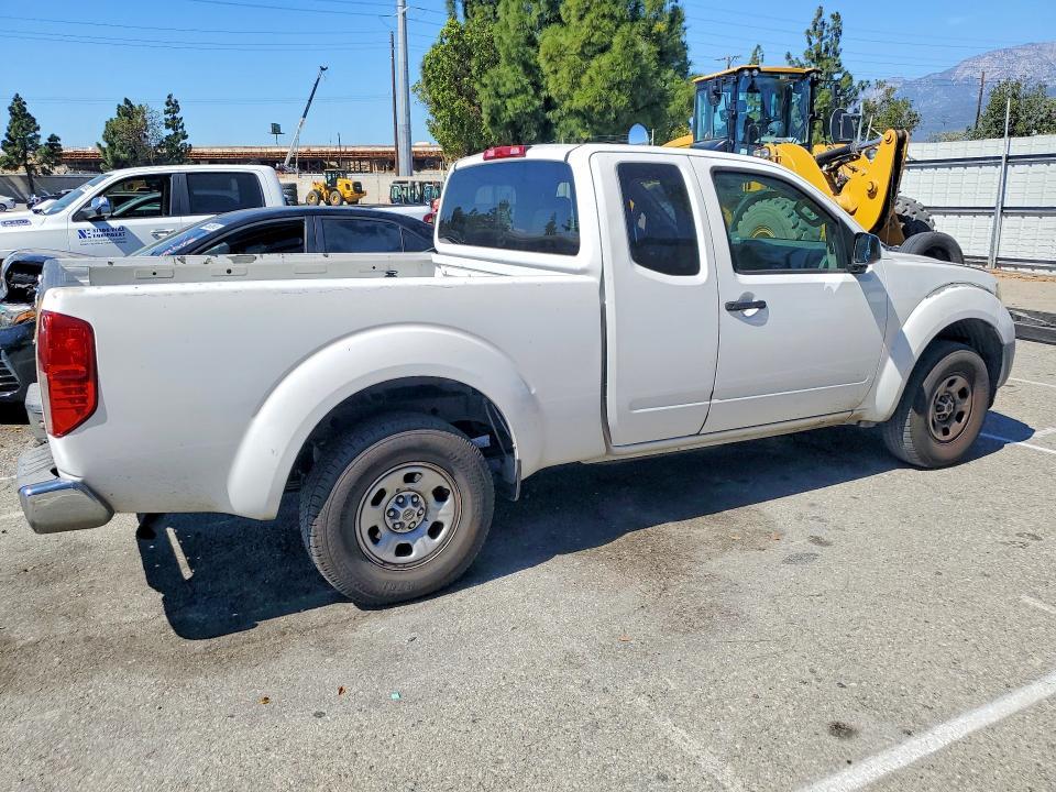 2012 Nissan Frontier s