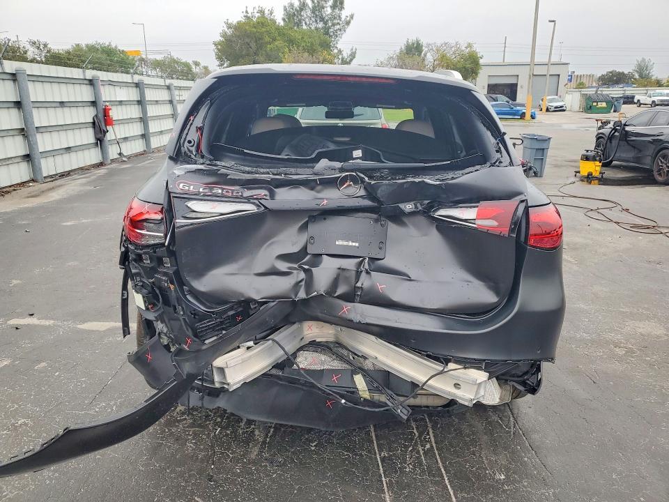 2024 Mercedes-Benz Glc 300