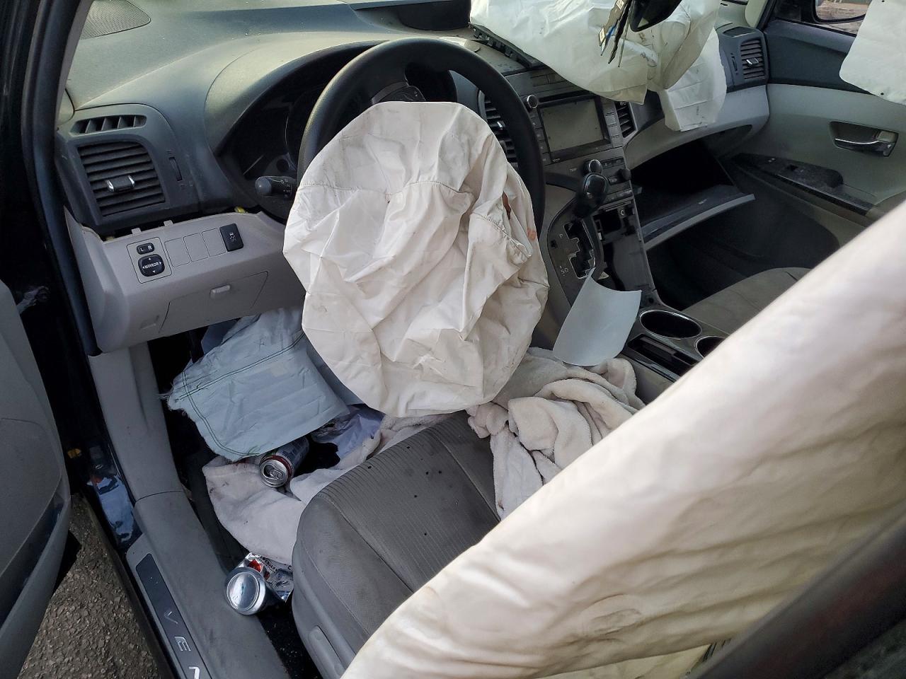 2015 Toyota Venza le