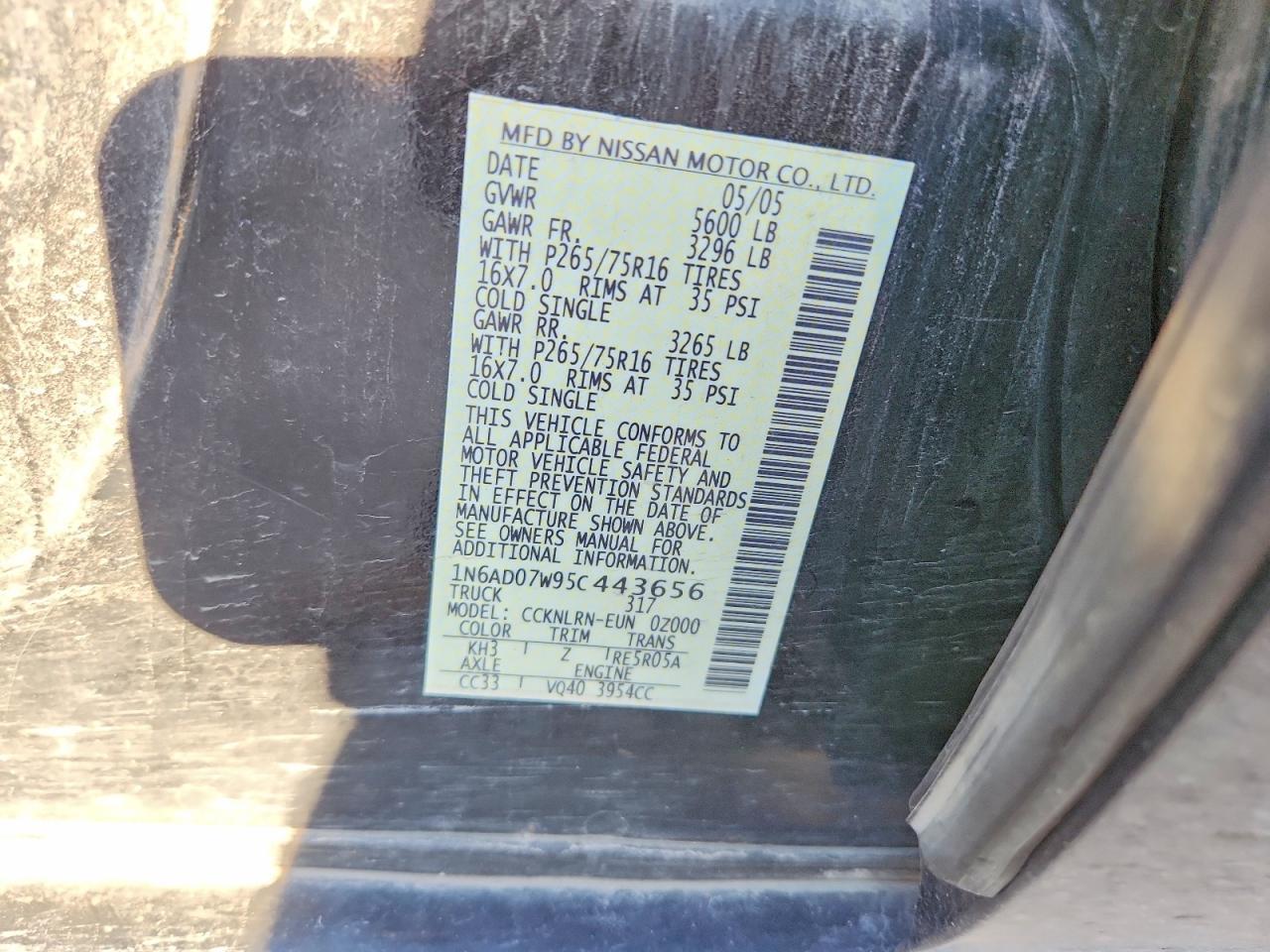 2005 Nissan Frontier SE