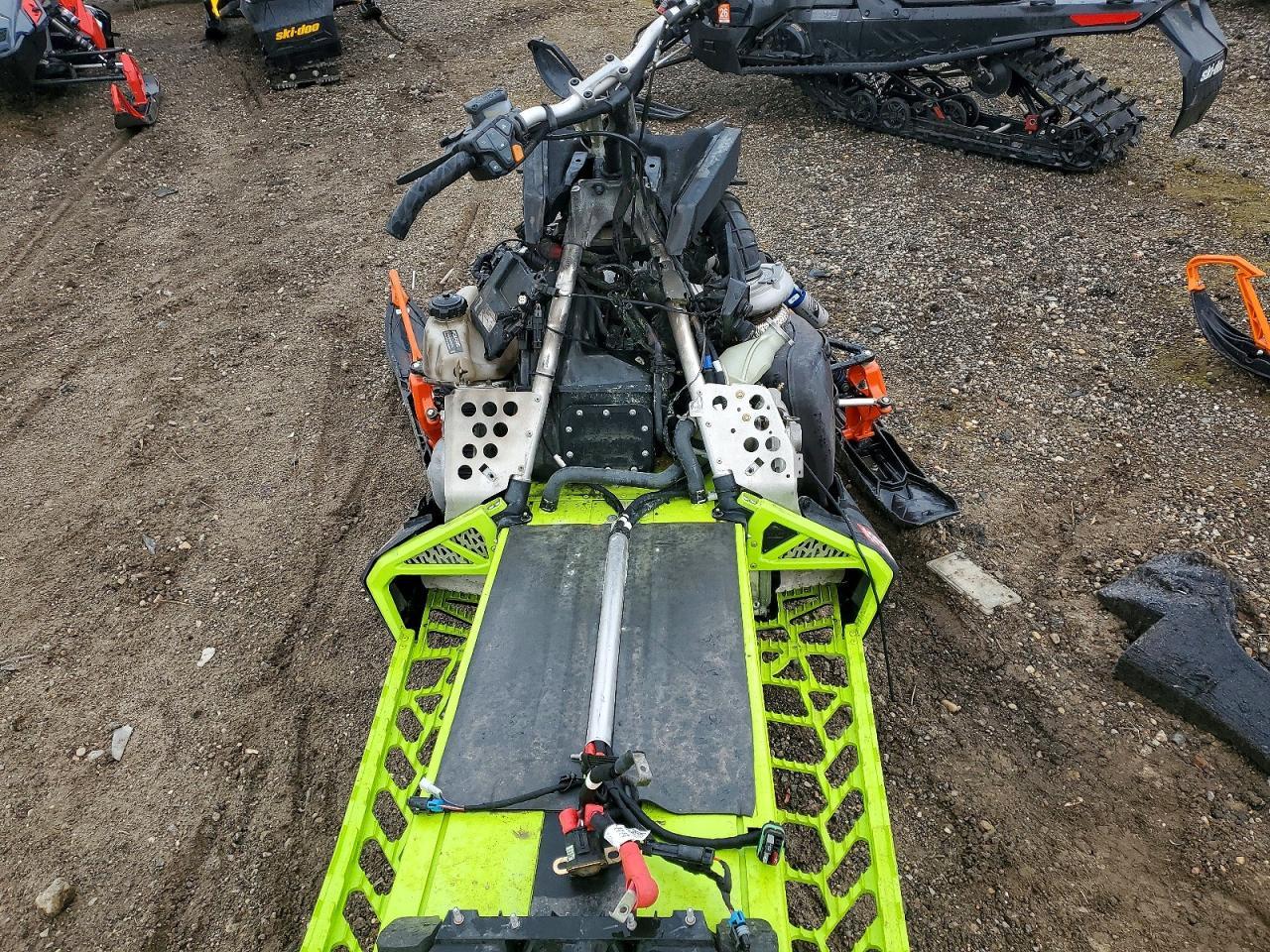 2023 Polaris Matryx Switchback Assault PKG