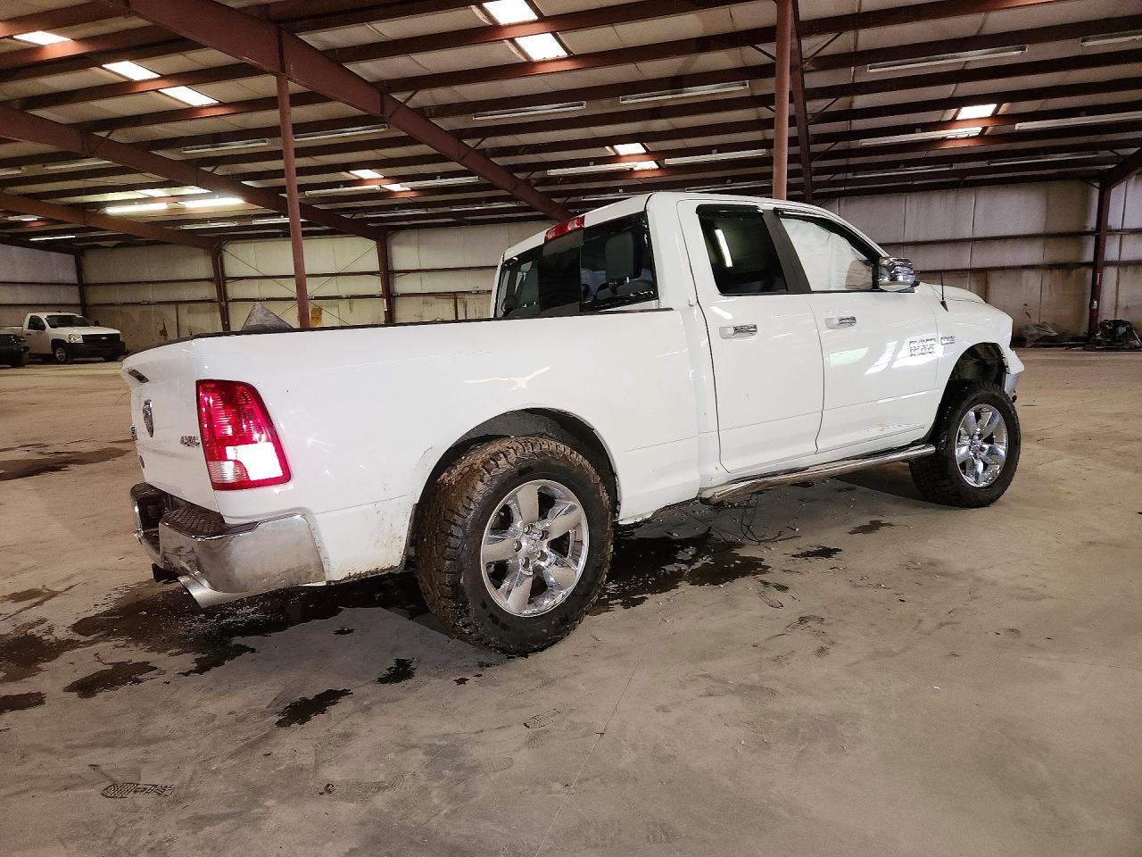 2016 Dodge RAM 1500 SLT