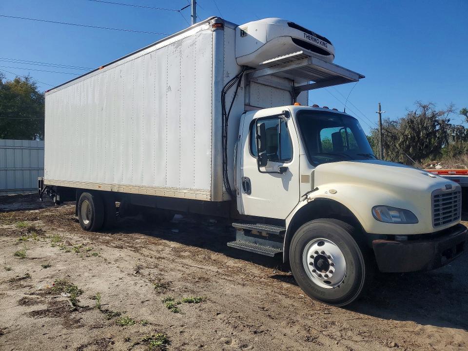2019 Freigliner 2019 Freightliner Business Class M2 Refrigerated b