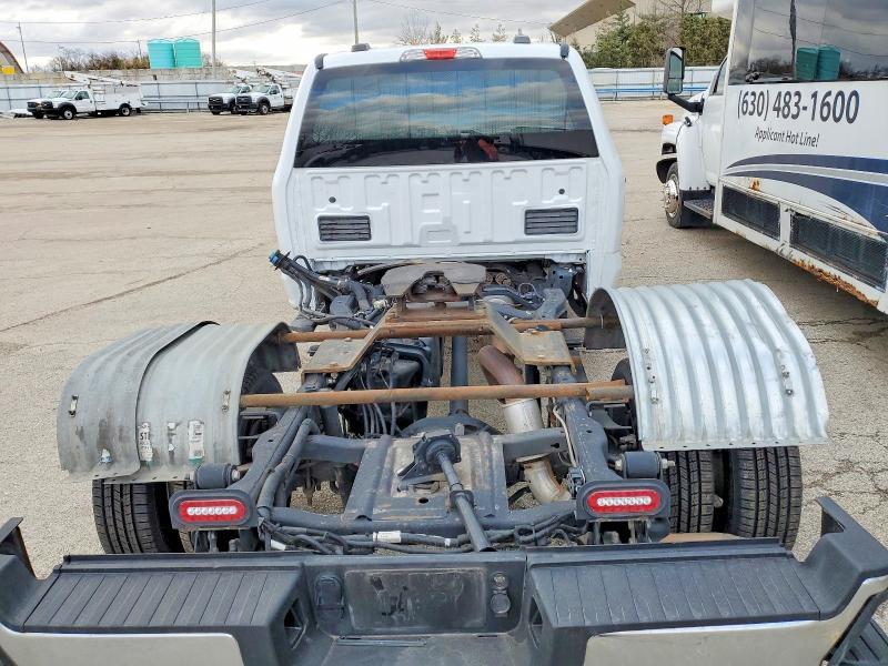 2024 Ford F350 Super Duty Truck Cab AND Chassis