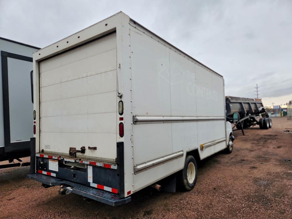 2016 GMC Savana Cutaway G3500