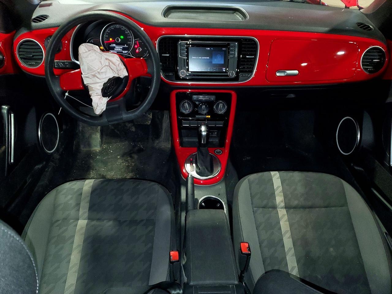 2017 Volkswagen Beetle se