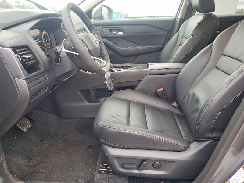 2026 Nissan Rogue sl