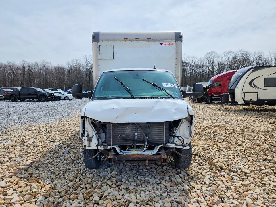 2019 Chev Rolet Express BOX Truck