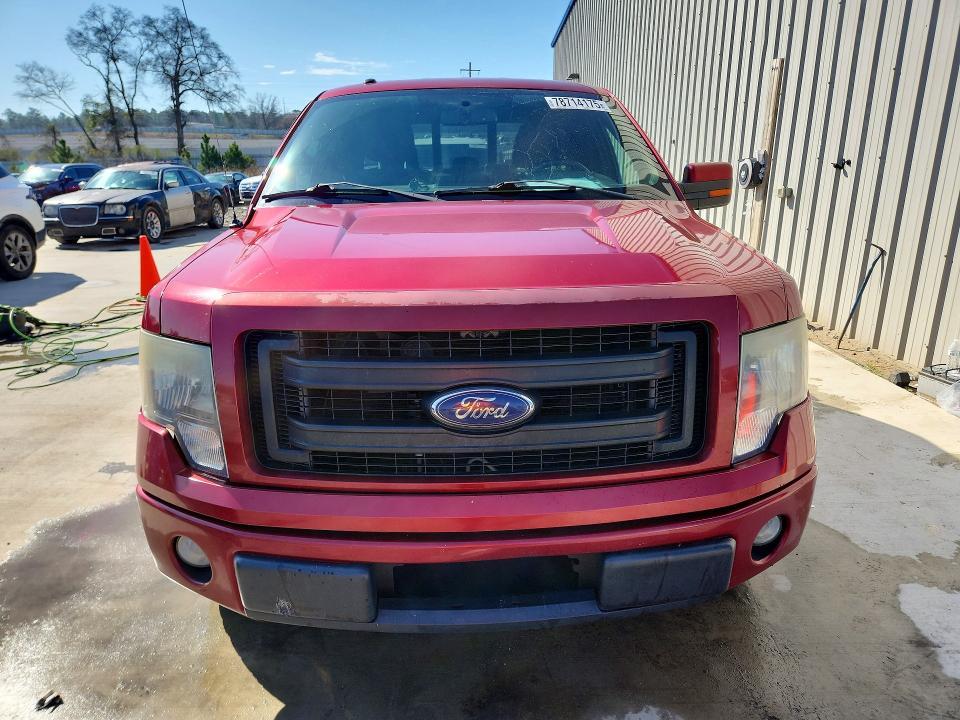 2013 Ford F150 Super cab