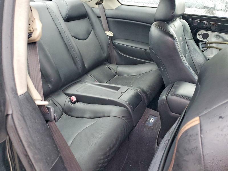 2011 Infiniti G37 Coupe x