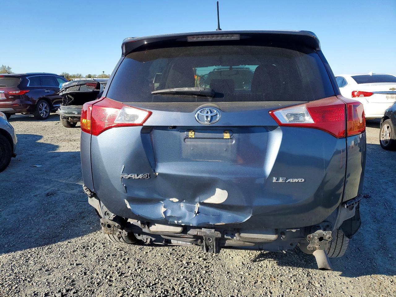 2014 Toyota Rav4 le