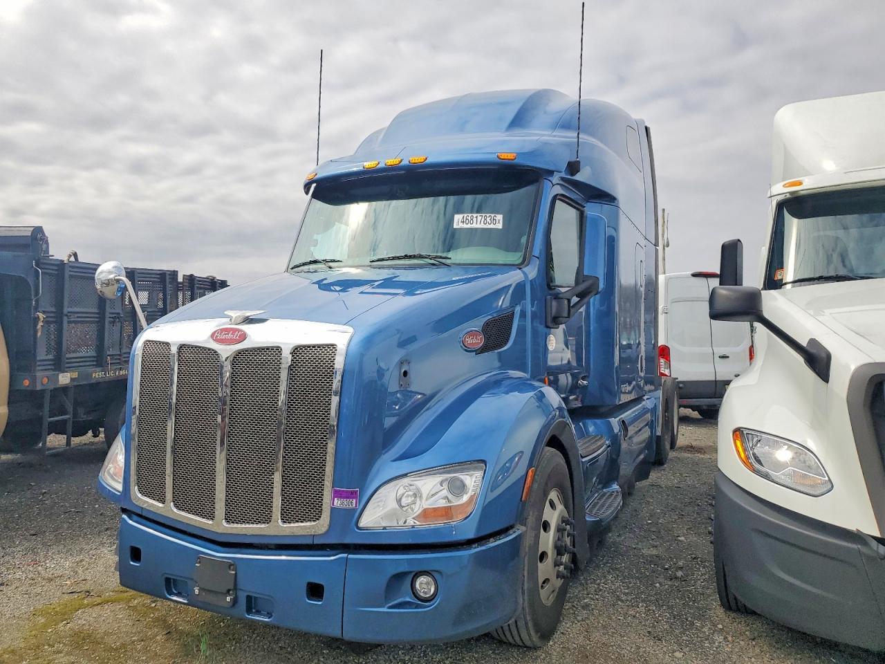 2022 Peterbilt 579 Semi Truck