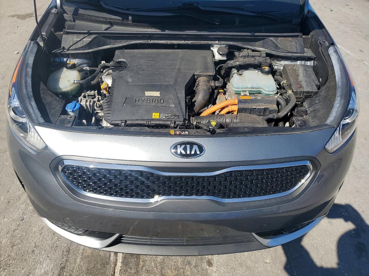 2018 KIA Niro lx