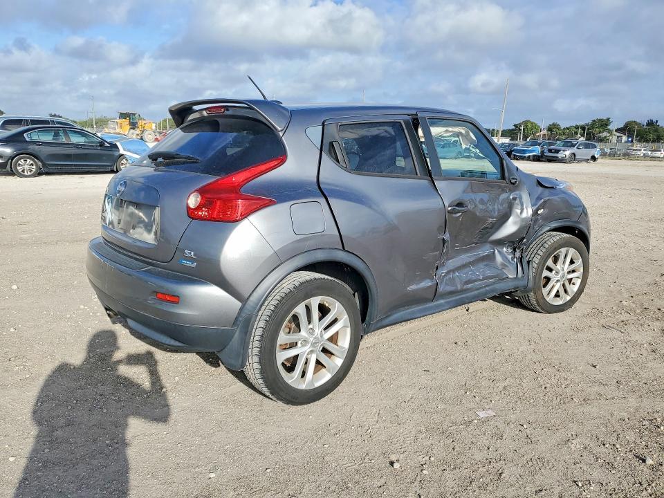 2014 Nissan Juke sl