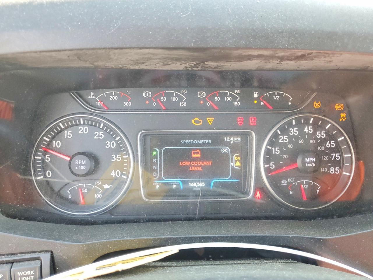 2022 International MV607-BOX Truck