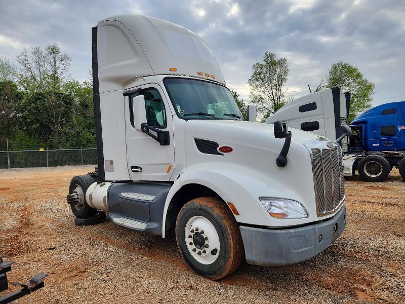2016 Peterbilt 579