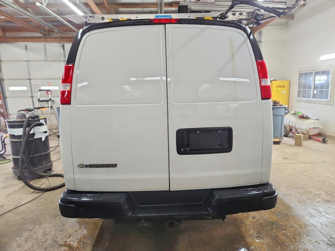 2019 Chevrolet Express G2500