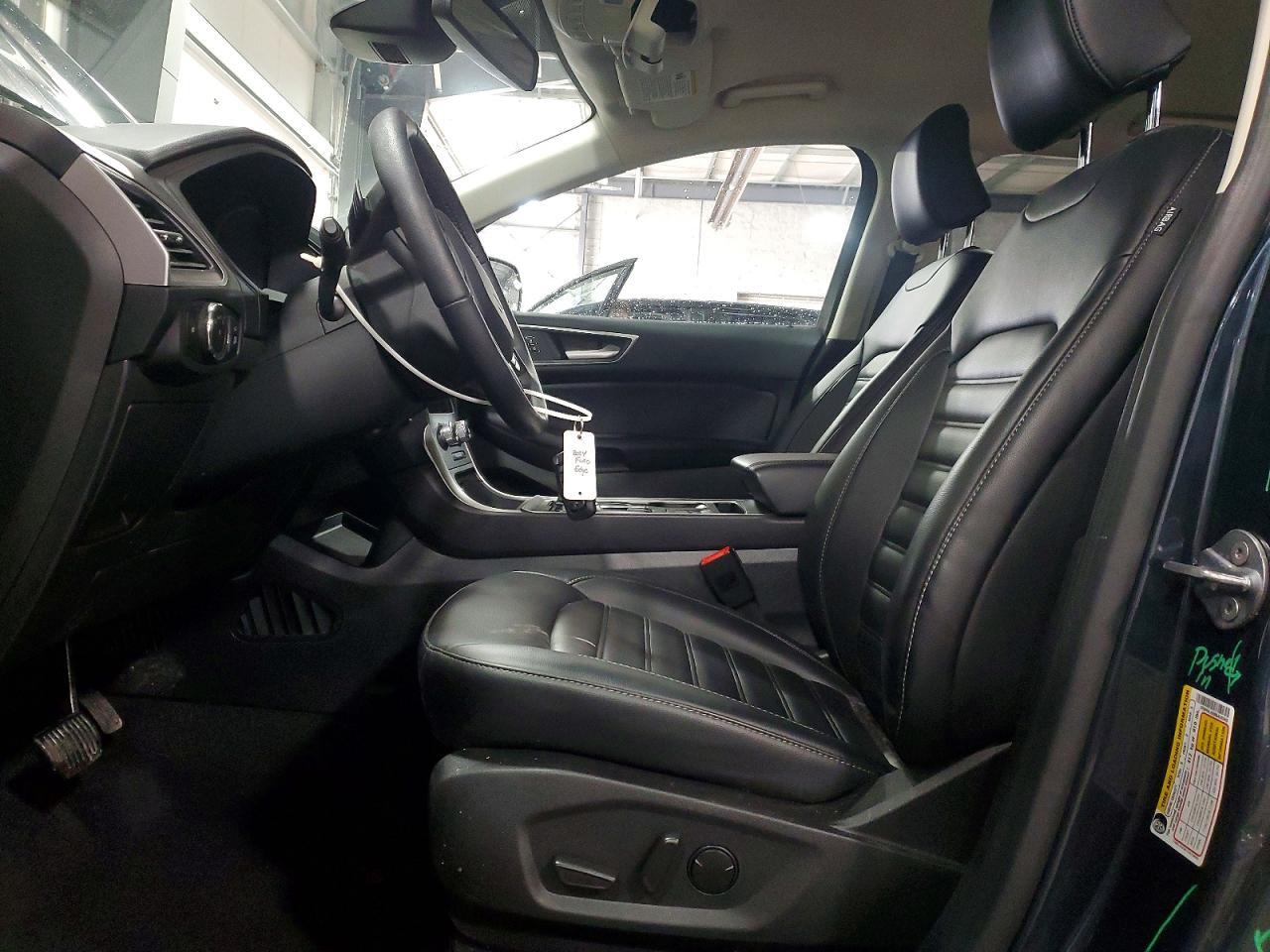 2024 Ford Edge sel