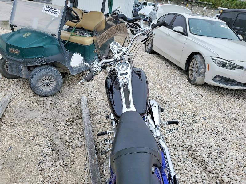 2004 Harley-Davidson FXSTDSE2