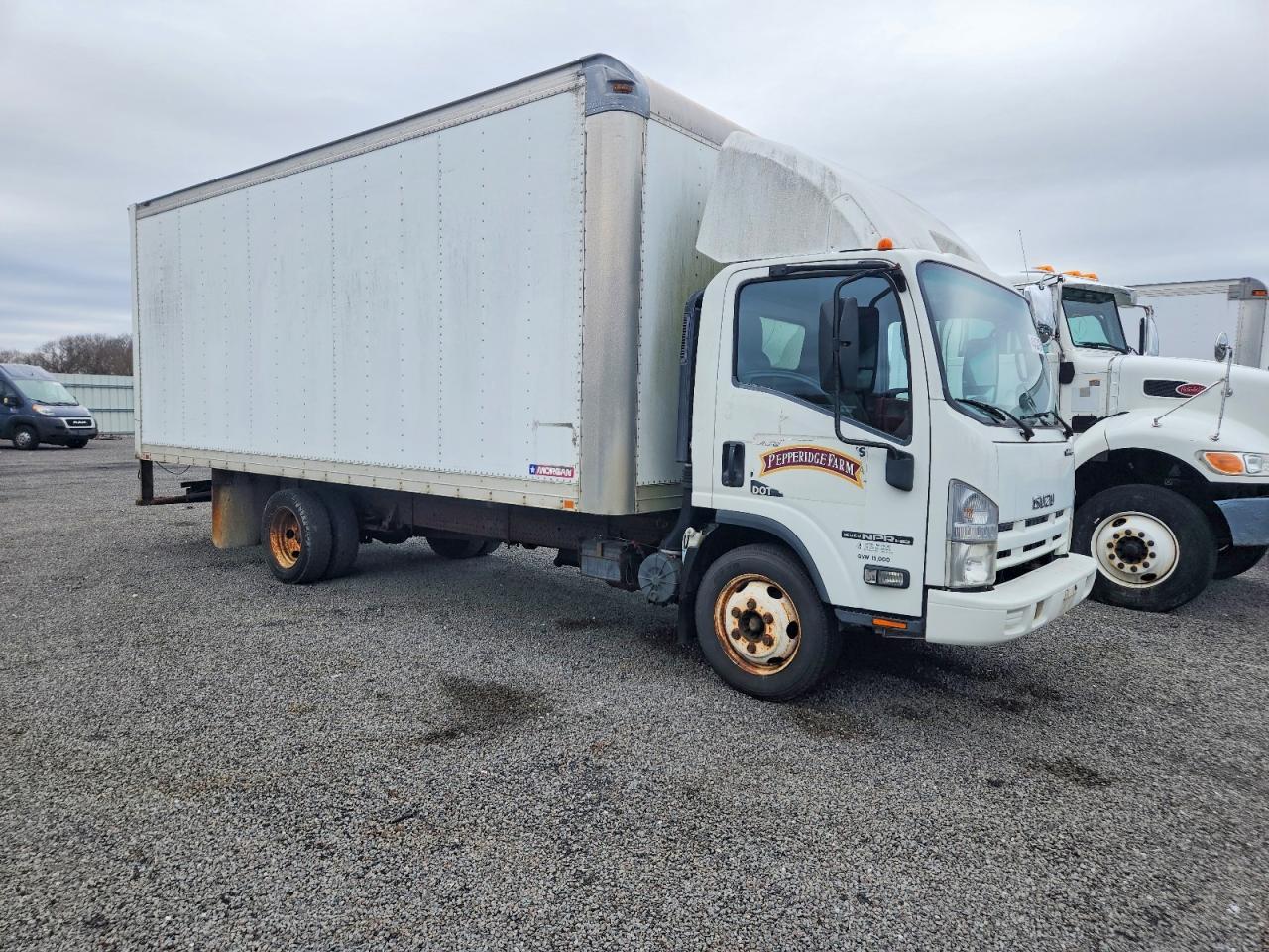 2013 Isuzu NPR HD BOX Truck