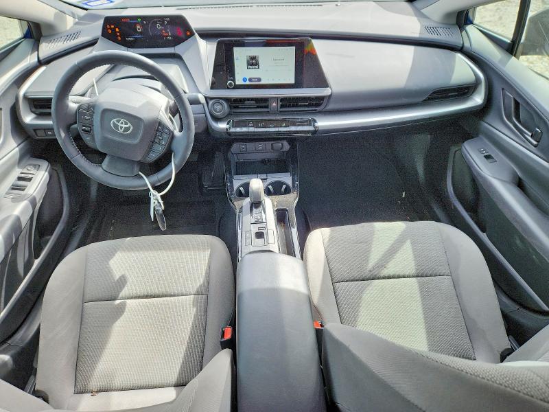 2025 Toyota Prius le