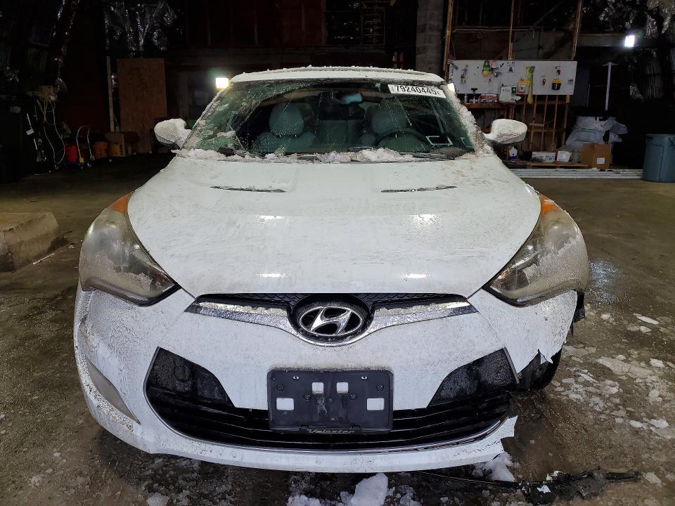 2012 Hyundai Veloster Base