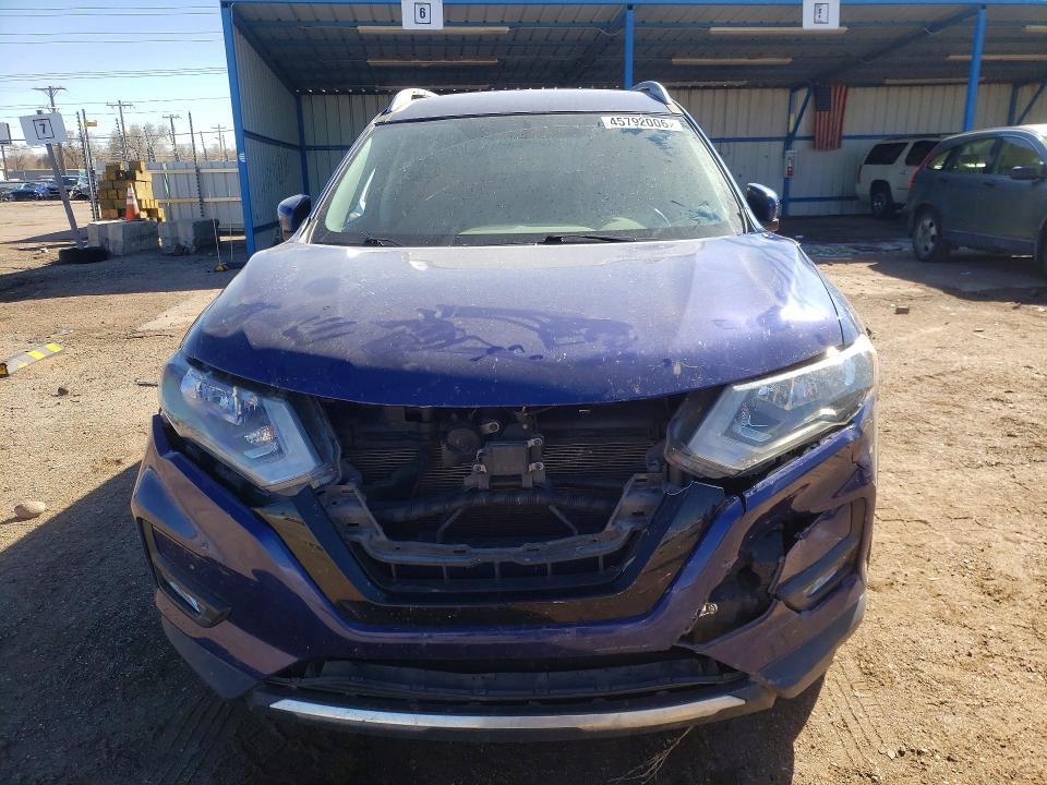 2018 Nissan Rogue sv