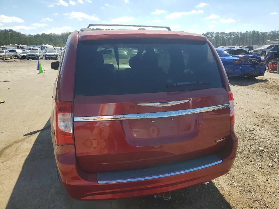2013 Chrysler Town & Country Limited