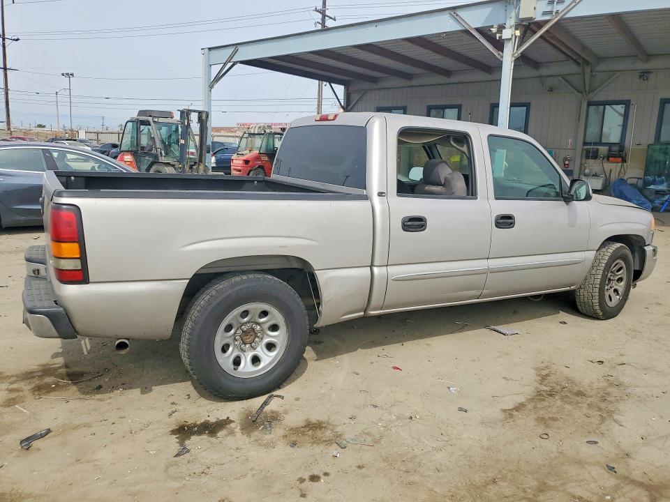 2005 GMC New Sierra C1500