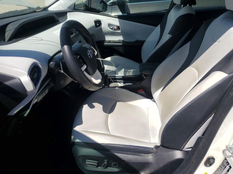 2016 Toyota Prius Four Touring