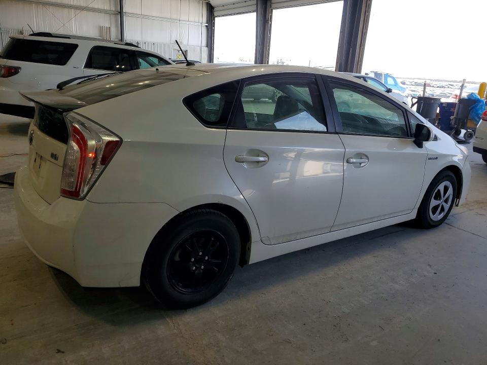 2014 Toyota Prius two