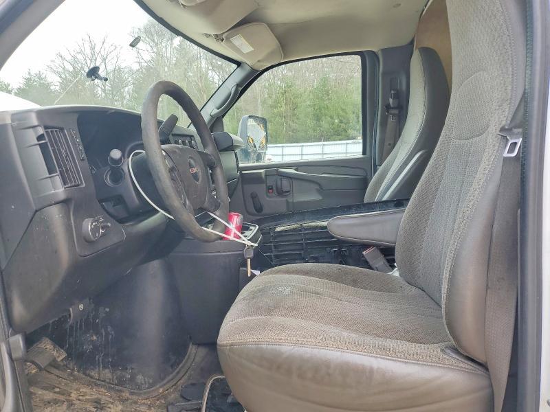 2015 GMC Savana Cutaway G3500