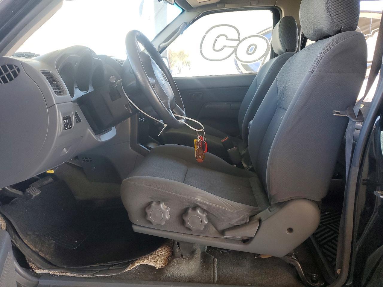 2004 Nissan Frontier XE-V6