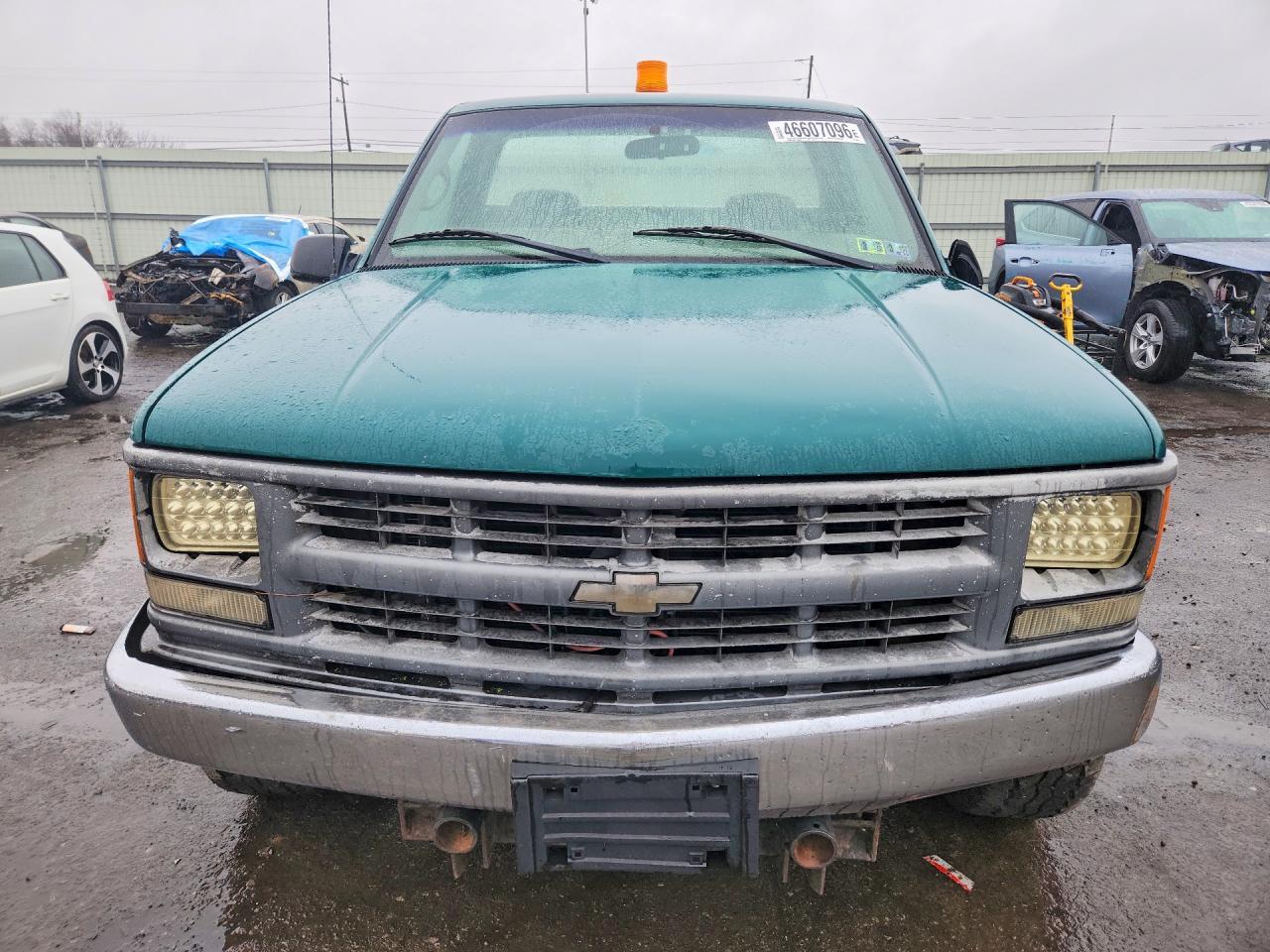2000 Chevrolet GMT-400 K2500