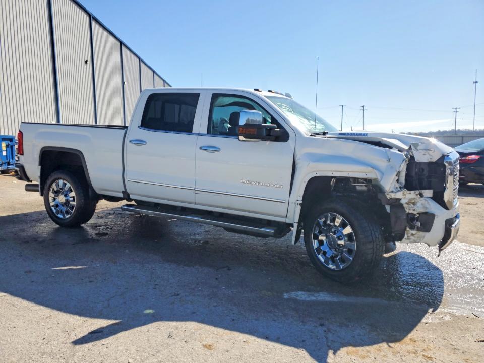 2019 GMC Sierra K2500 Denali