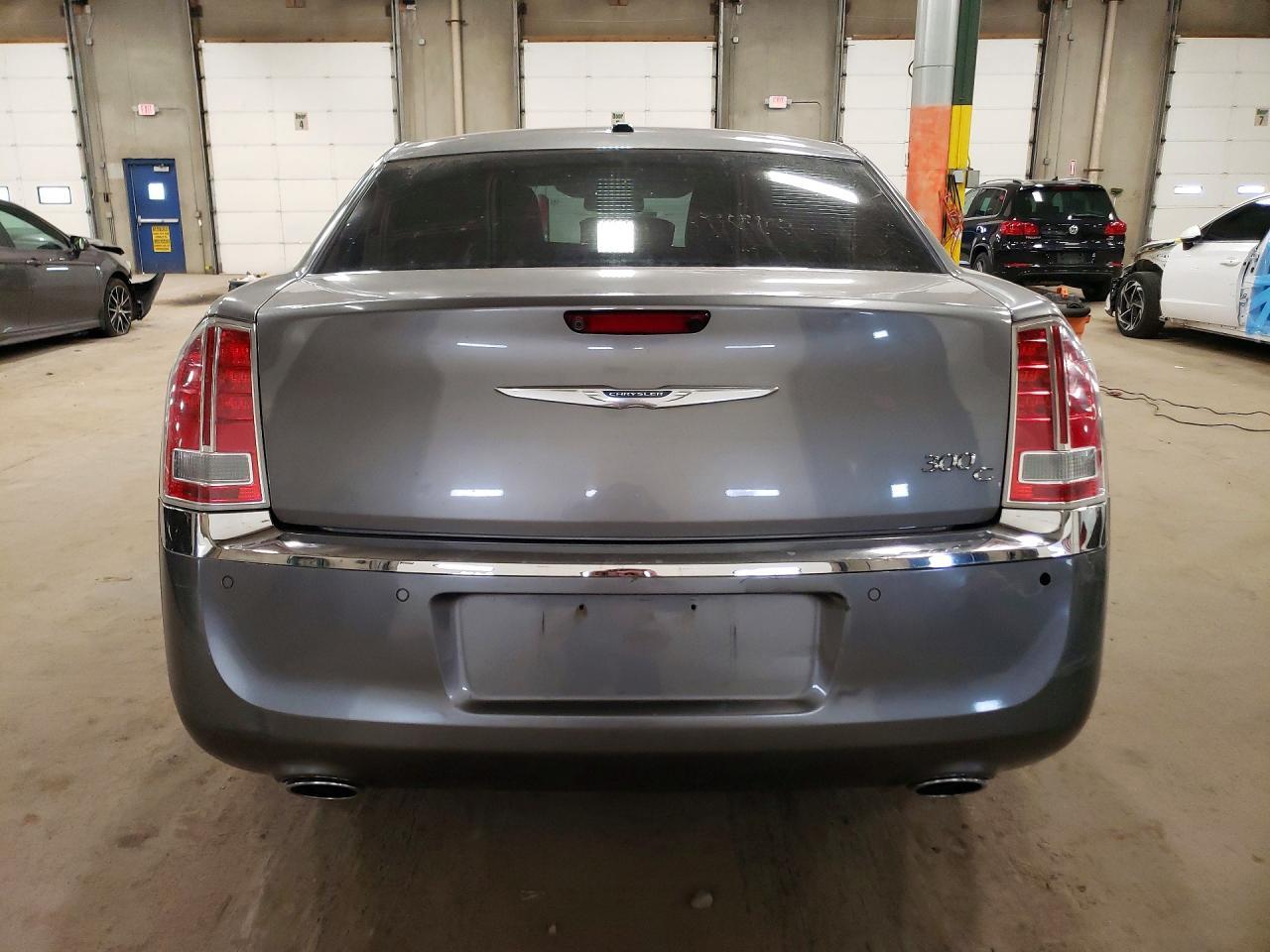 2011 Chrysler 300c