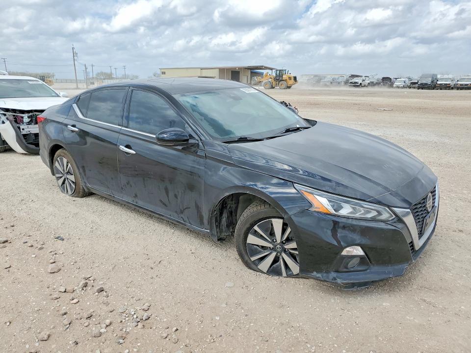 2021 Nissan Altima 2.5 sl