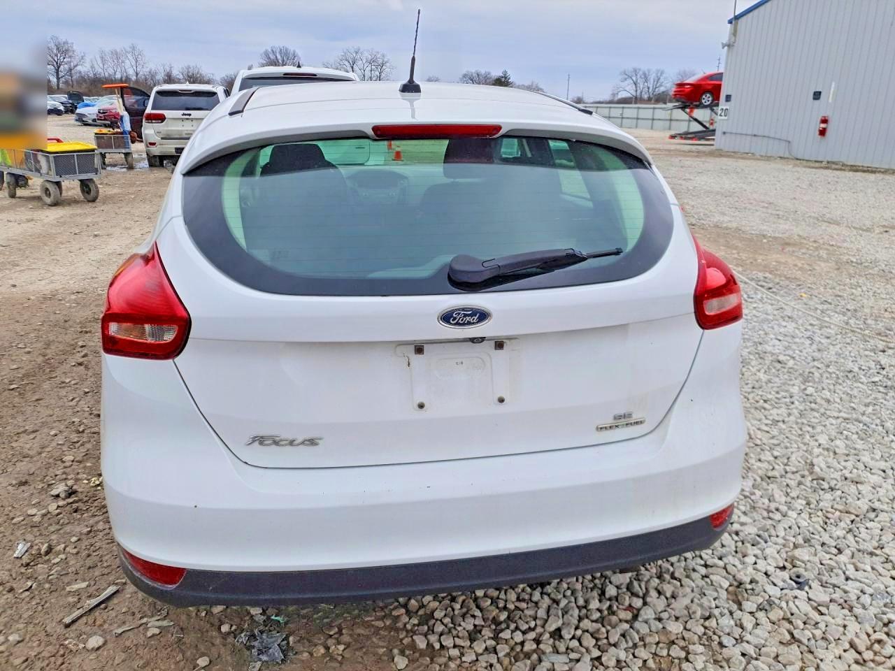 2016 Ford Focus se