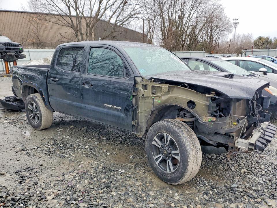 2016 Toyota Tacoma TRD Sport